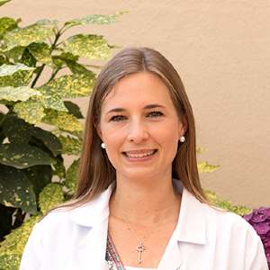 Dr. Jana Bechtold, Clinica Tambre