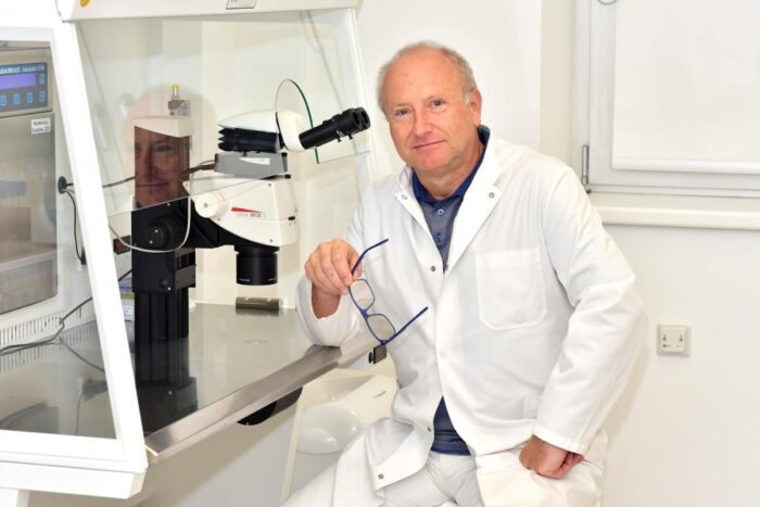 Dr Petr Uher - FertiCare
